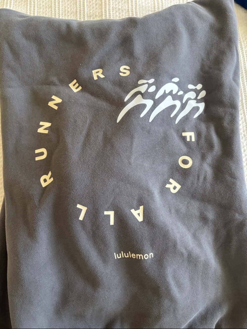 Lululemon Grey Blue 'Runners For All' Graphic sweater